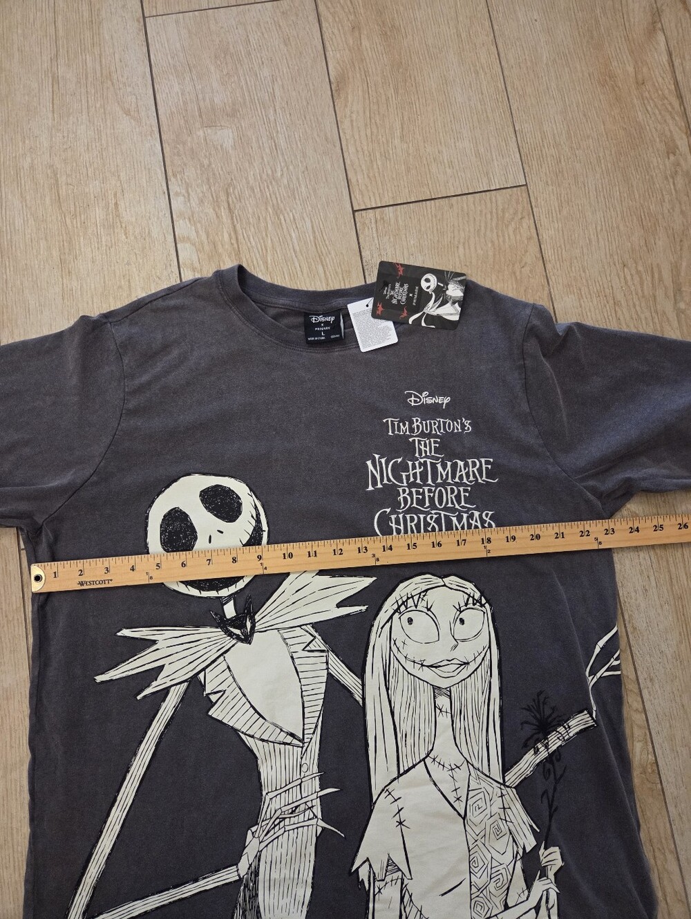 Disney Tim Burton's The Nightmare Before Christmas Graphic Primark - Picture 12 of 12